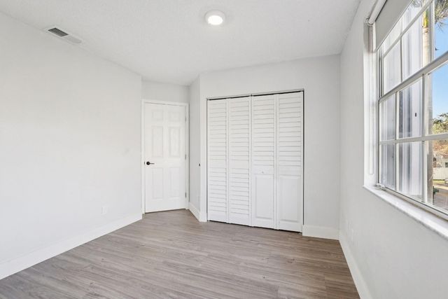 972 Azure Lane, Weston, FL 33326