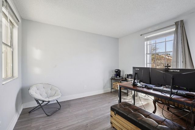 972 Azure Lane, Weston, FL 33326