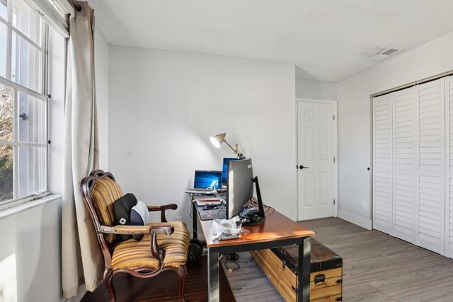 972 Azure Lane, Weston, FL 33326