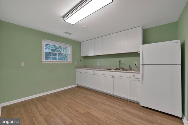 341 S 26TH ST, Purcellville, VA 20132