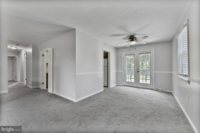 341 S 26TH ST, Purcellville, VA 20132
