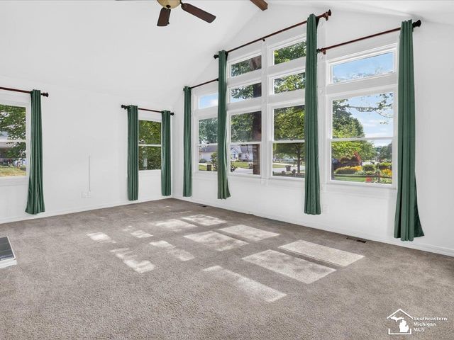 6716 Bennington Road, Temperance, MI 48182