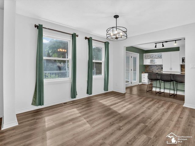 6716 Bennington Road, Temperance, MI 48182