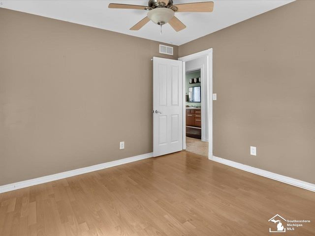 6716 Bennington Road, Temperance, MI 48182