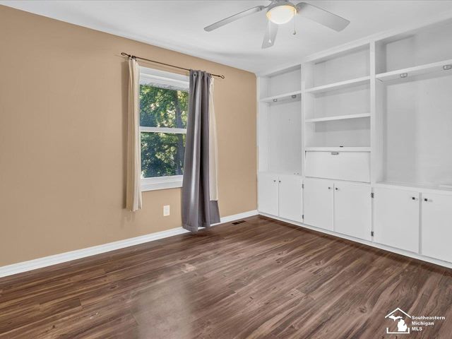 6716 Bennington Road, Temperance, MI 48182