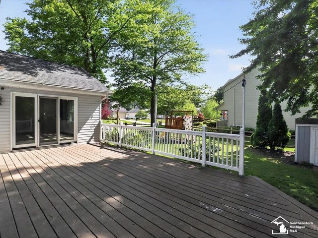 6716 Bennington Road, Temperance, MI 48182