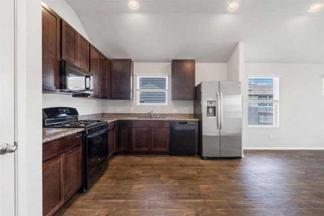 217 Spiny Lizard LN, San Marcos, TX 78666