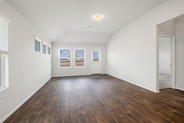 217 Spiny Lizard LN, San Marcos, TX 78666