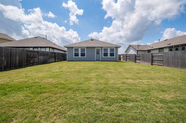 217 Spiny Lizard LN, San Marcos, TX 78666