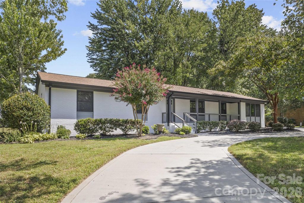 614 S Magnolia Street, Mooresville, NC 28115