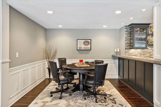 3832 Fairway Terrace, Woodbury, MN 55125