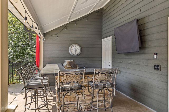 3832 Fairway Terrace, Woodbury, MN 55125
