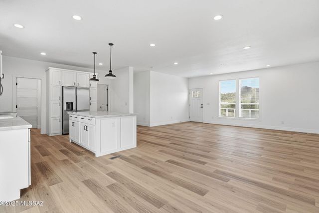 6362 N Van Ark Road, Tucson, AZ 85743