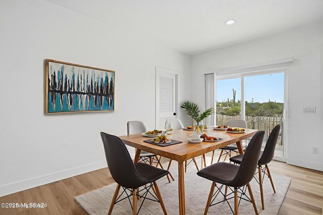 6362 N Van Ark Road, Tucson, AZ 85743