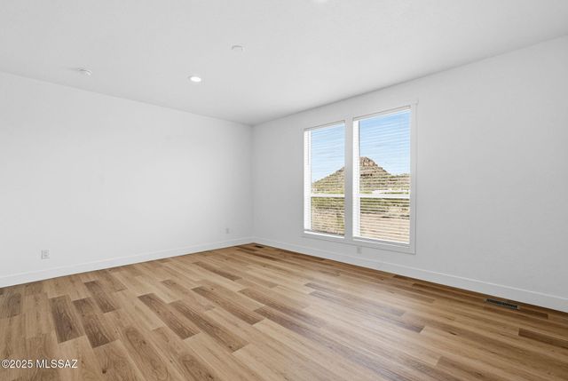 6362 N Van Ark Road, Tucson, AZ 85743