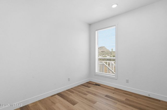 6362 N Van Ark Road, Tucson, AZ 85743