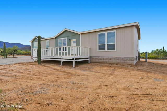 6362 N Van Ark Road, Tucson, AZ 85743