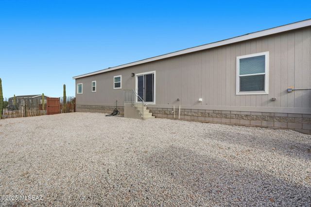 6362 N Van Ark Road, Tucson, AZ 85743