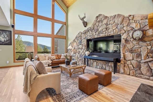 23422 Broken Lance Ln, Liberty Lake, WA 99019
