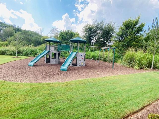 494 Races Road, Hoschton, GA 30548
