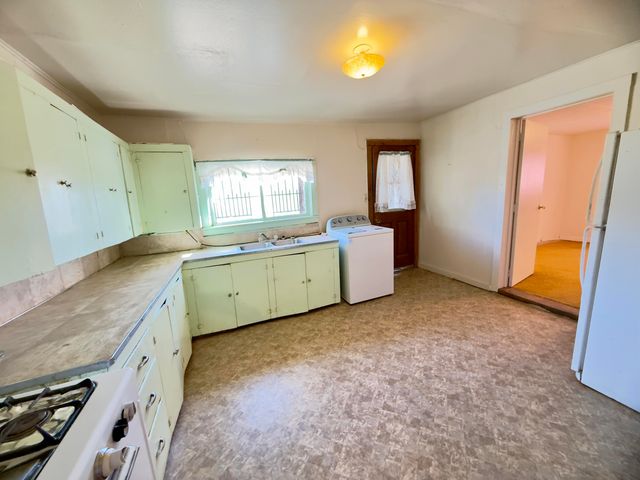 108 Faulkner Road, Socorro, NM 87801