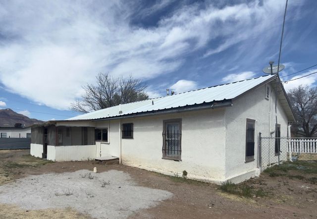 108 Faulkner Road, Socorro, NM 87801