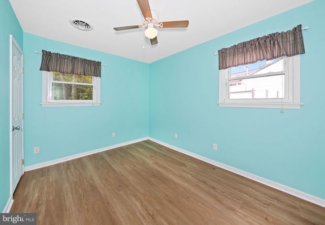 1025 S GERALD DR, Newark, DE 19713