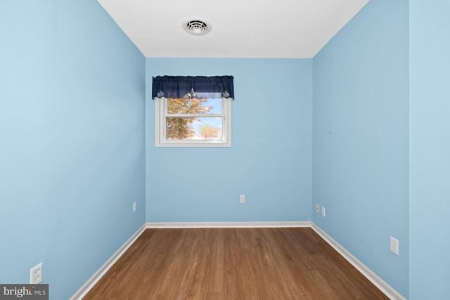 1025 S GERALD DR, Newark, DE 19713