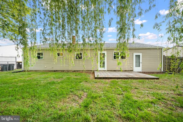 1025 S GERALD DR, Newark, DE 19713