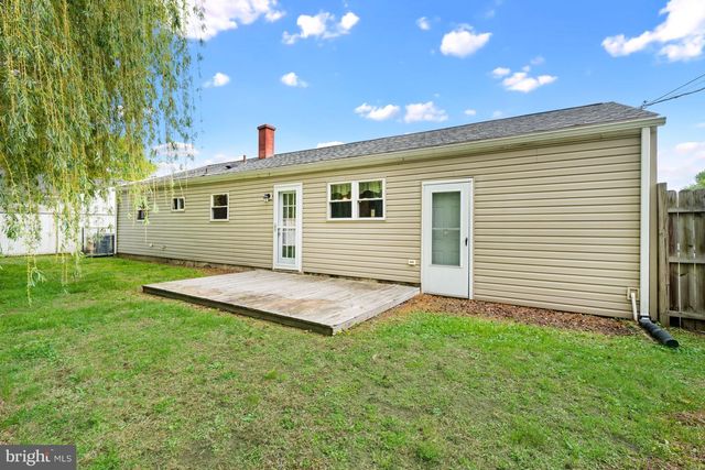 1025 S GERALD DR, Newark, DE 19713