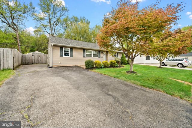 1025 S GERALD DR, Newark, DE 19713