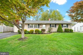 1025 S GERALD DR, Newark, DE 19713