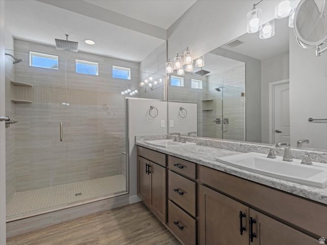 719 N 3500 W ST, Layton, UT 84041