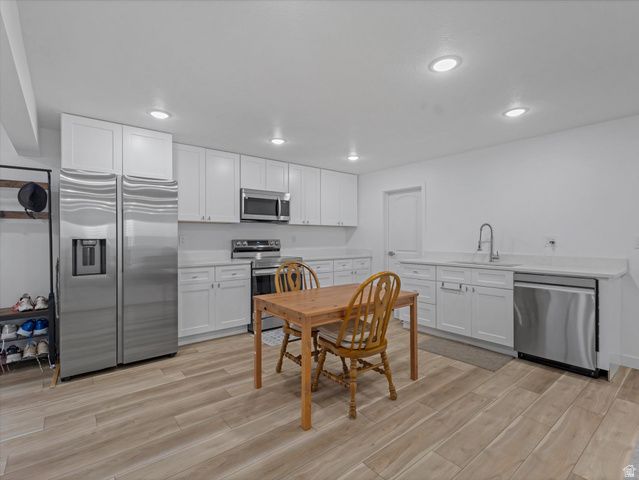 719 N 3500 W ST, Layton, UT 84041