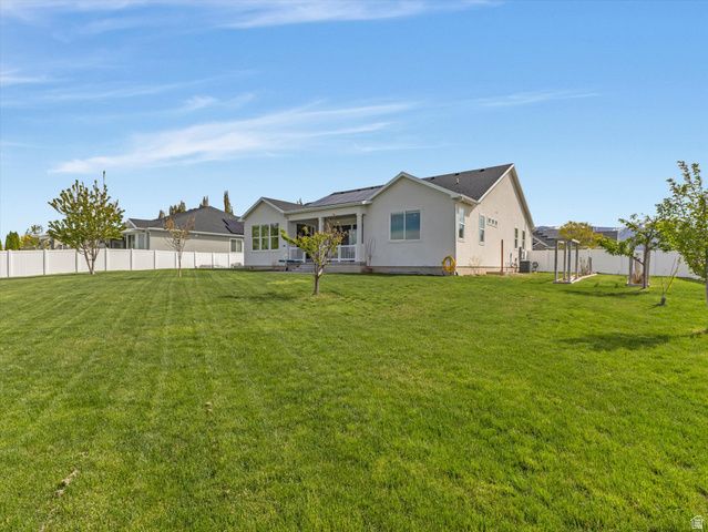 719 N 3500 W ST, Layton, UT 84041