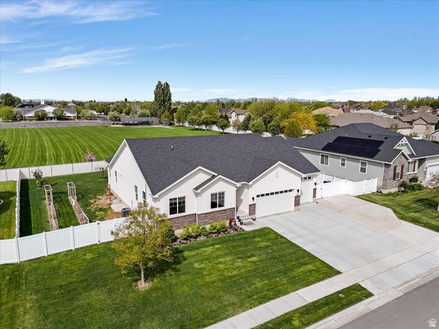 719 N 3500 W ST, Layton, UT 84041