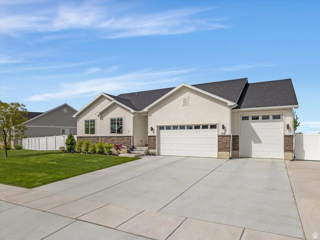 719 N 3500 W ST, Layton, UT 84041
