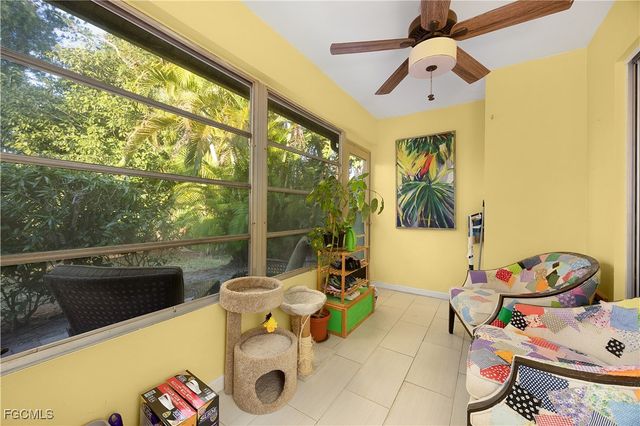 1031 Pine Isle LN 1031, Naples, FL 34112