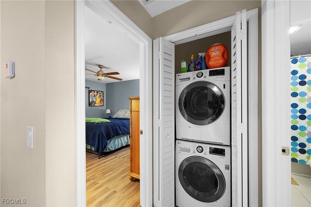 1031 Pine Isle LN 1031, Naples, FL 34112