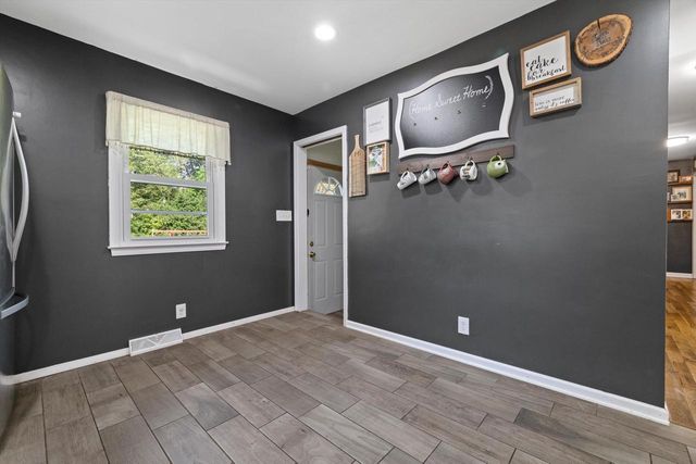 1408 Meadowlane AVENUE, Mount Pleasant, WI 53406