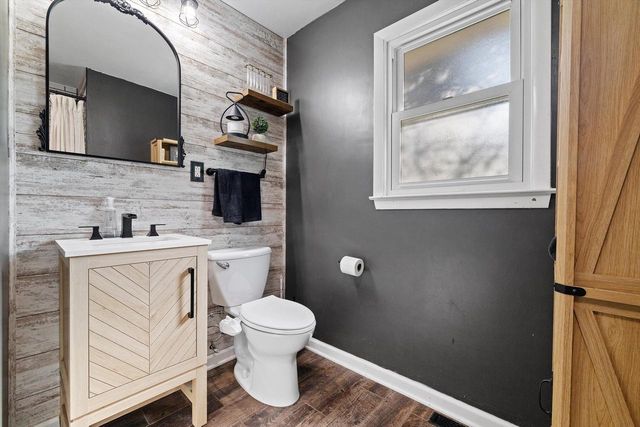 1408 Meadowlane AVENUE, Mount Pleasant, WI 53406
