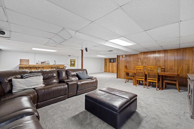 1408 Meadowlane AVENUE, Mount Pleasant, WI 53406