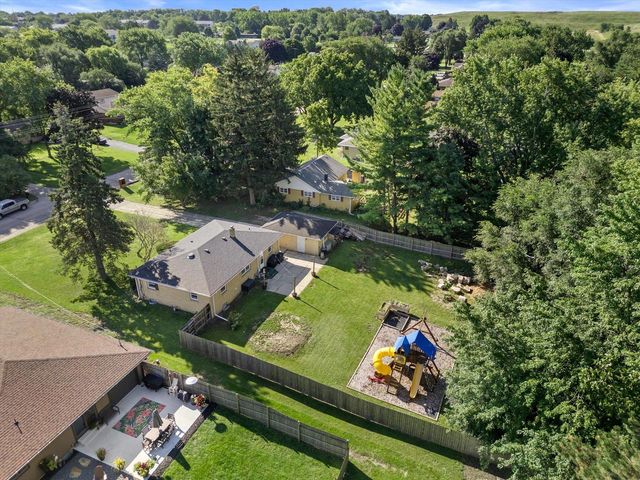 1408 Meadowlane AVENUE, Mount Pleasant, WI 53406