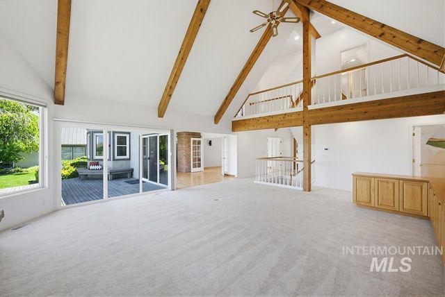 10320 W Whispering Cliffs Dr, Boise, ID 83704