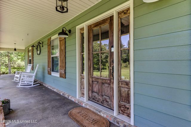 17242 E Spring Lake Drive, Vancleave, MS 39565