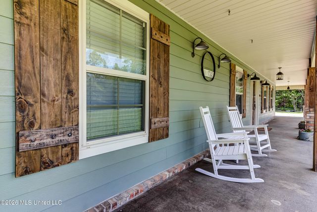 17242 E Spring Lake Drive, Vancleave, MS 39565