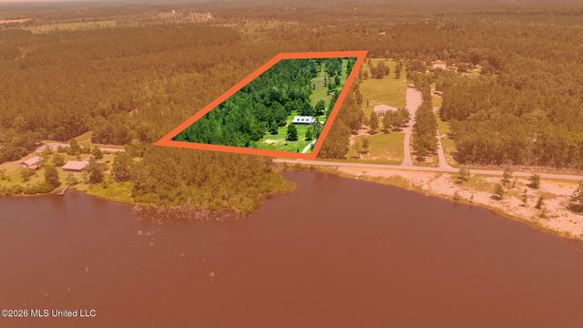 17242 E Spring Lake Drive, Vancleave, MS 39565