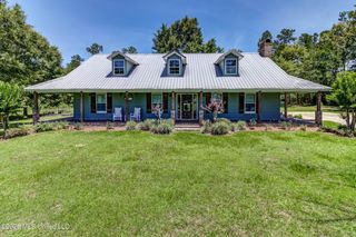 17242 E Spring Lake Drive, Vancleave, MS 39565