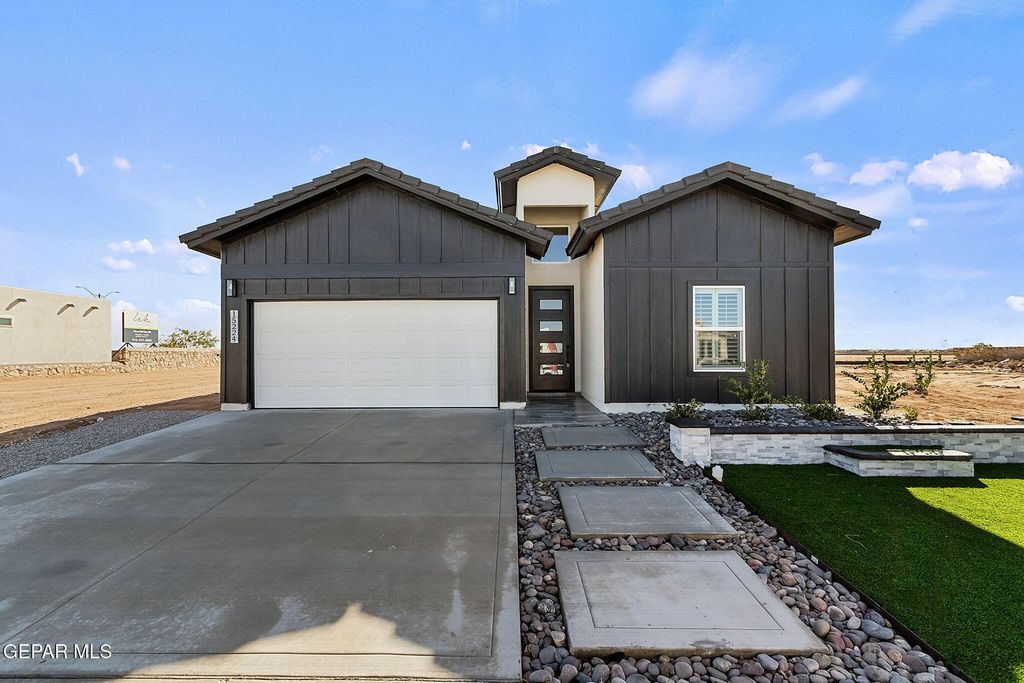 15224 GAUGE CT., El Paso, TX 79938