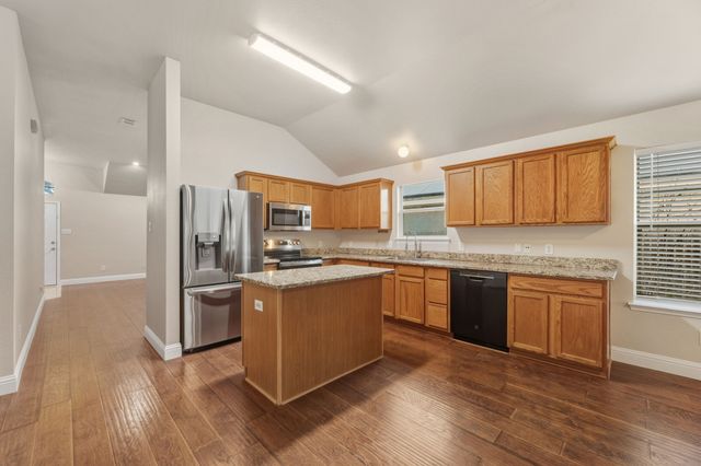 2013 Clear Creek Drive, Little Elm, TX 75068